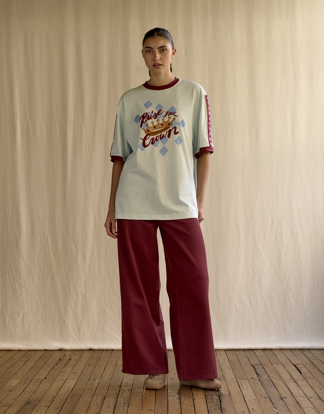 The Somewhere Co - Raise Your Crown Oversized Tee