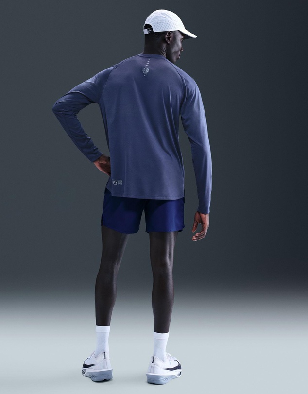 Nike - DriFIT 5