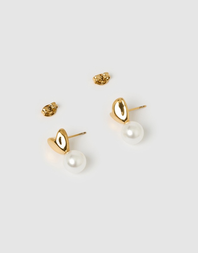 Izoa - Milo Heart Studs