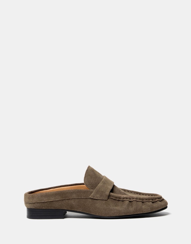 La Tribe - Naomi Mules