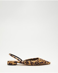 SPURR - Nicola Leopard Print Flats - ONLINE EXCLUSIVE