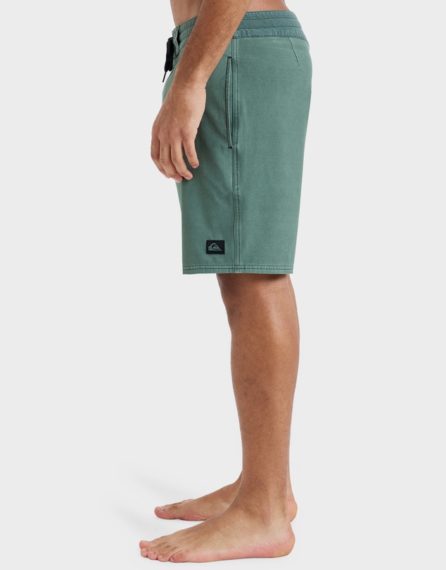 Quiksilver - Mens Surfsilk 18