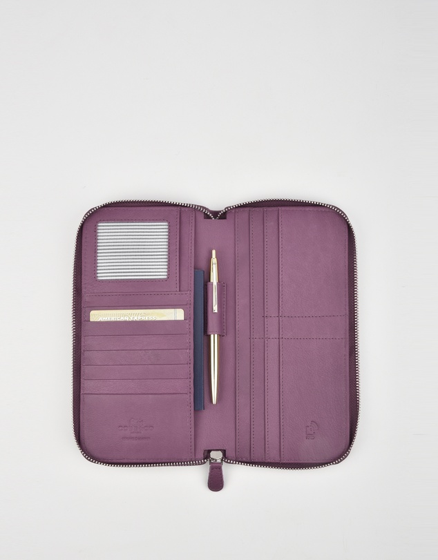 Cobb & Co - Dayna Leather Passport/Document RFID Wallet