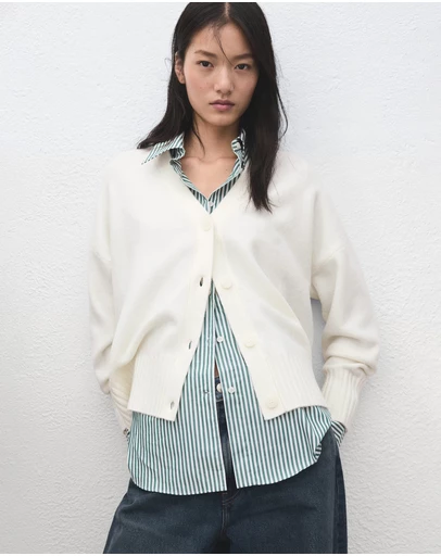 M.N.G - V-Neck Knitted Cardigan