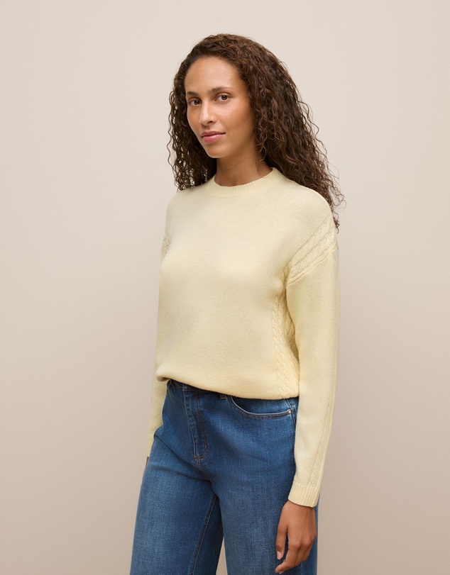 Trenery - Wool Cashmere Cable Detail Crew in Winter Butter