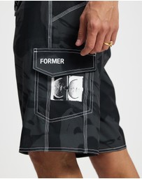 Former - Distort Tracer 20.5' Trunks