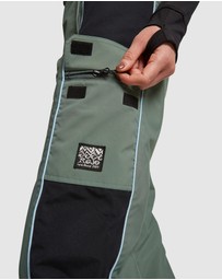 ROJO Outerwear - She Ripz Pant