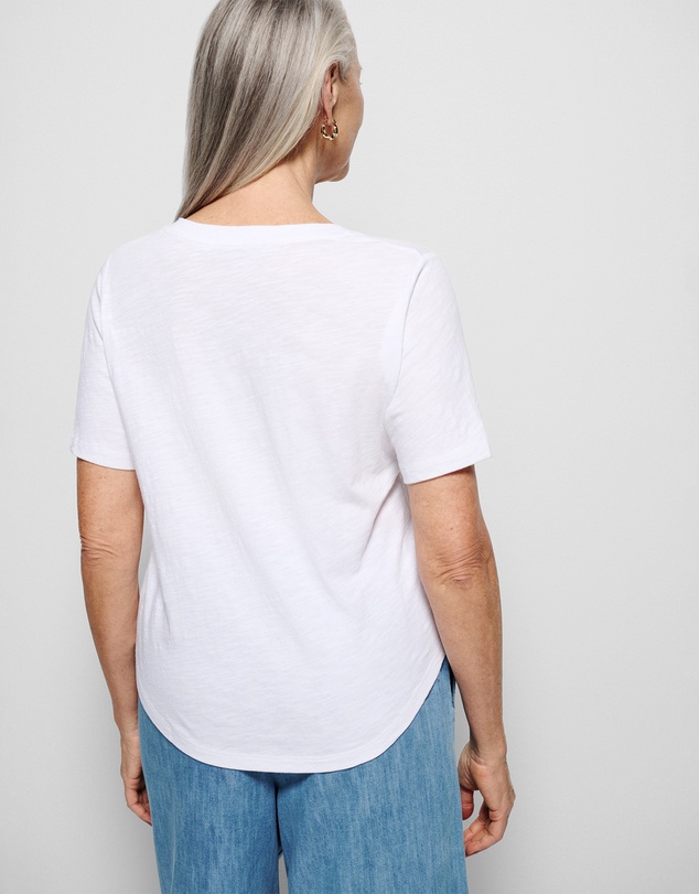 Commonry - Rue V Neck Tee