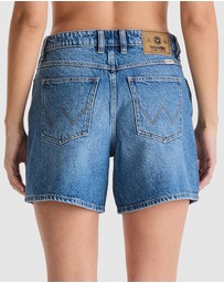 Wrangler - Mid A-Line Shorts