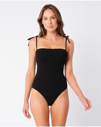 UNE PIECE - Crinkle Cut Strapless One Piece Swimsuit