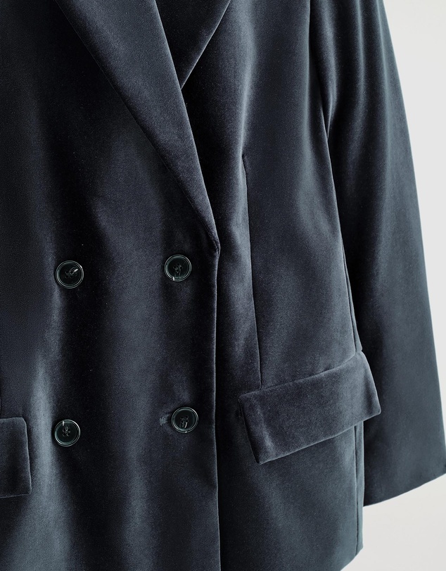 COS - Cereza Velvet Blazer