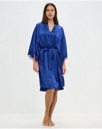 Sainted Sisters - Scarlett Silk Kimono