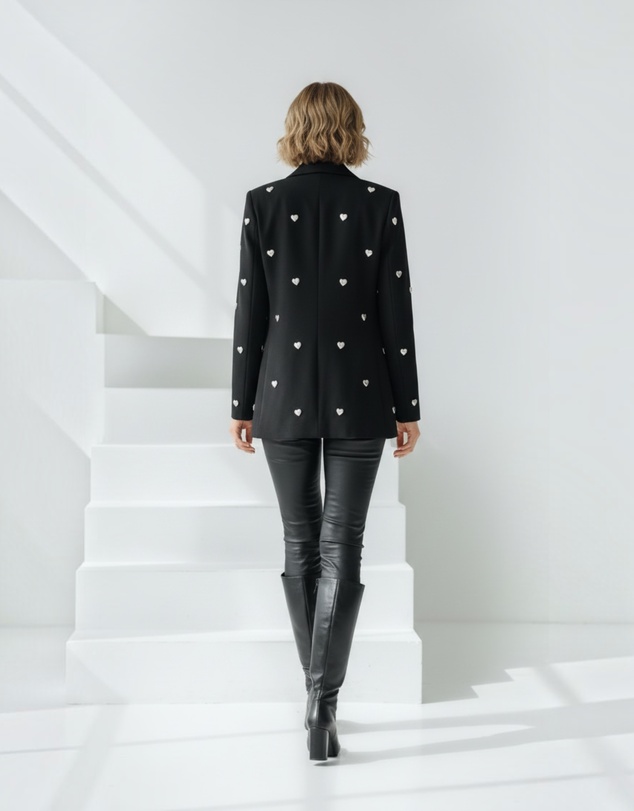 Mossée - Kaia Oversize Heart Blazer