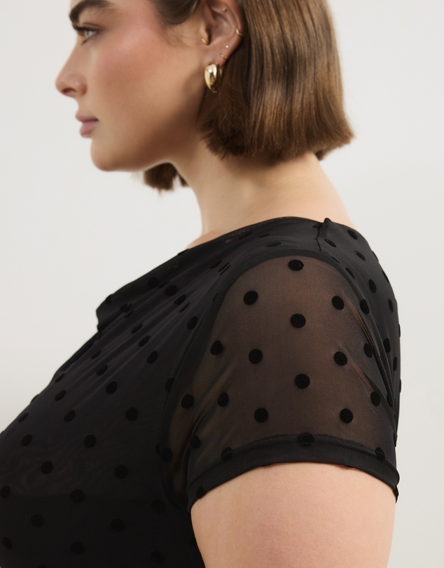 Atmos&Here Curvy - Sara Polkadot Mesh Midi Dress With Cap Sleeve