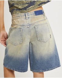 Insight - Kourtney Longline Jorts