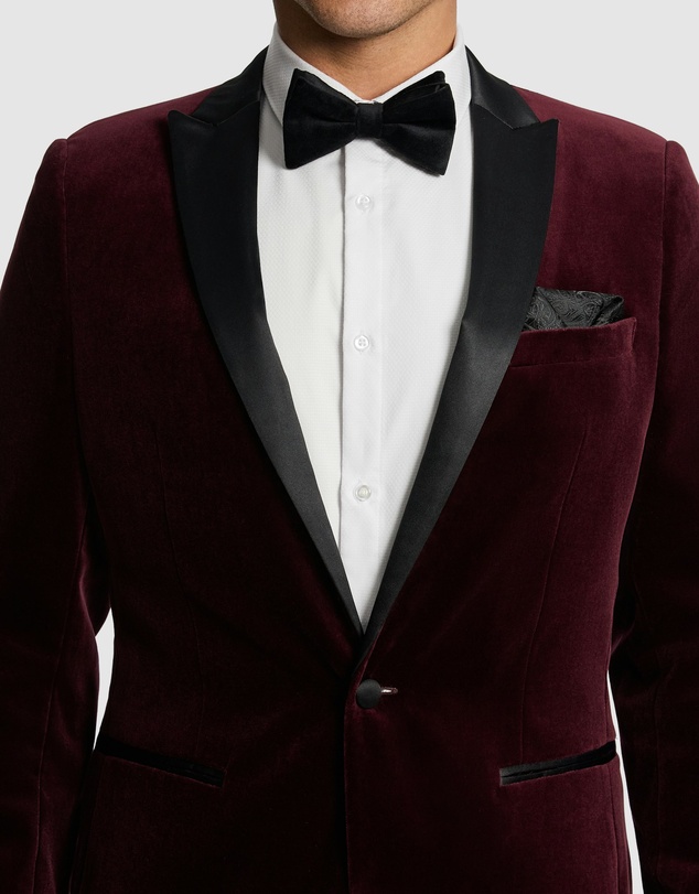 yd. - Milan Velvet Tuxedo Jacket