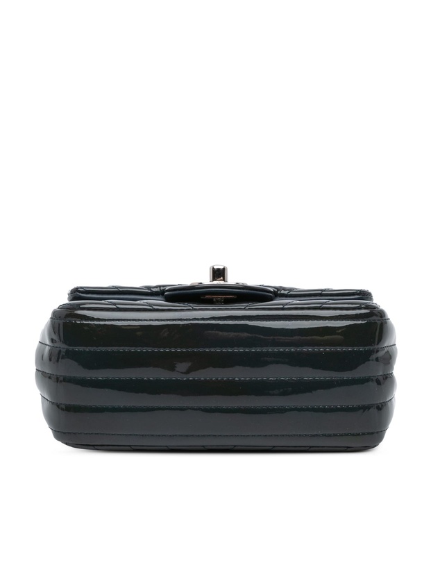 Pre-Loved by Azura Reborn - Pre-Loved chanel Mini Chevron Patent Leather Crossbody