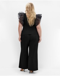 City Chic - Plus size Sierra Ruffle Sleeve Top - black
