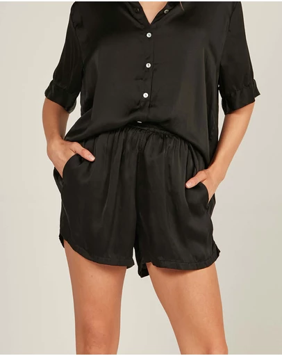 Primness - Glossed Shorts
