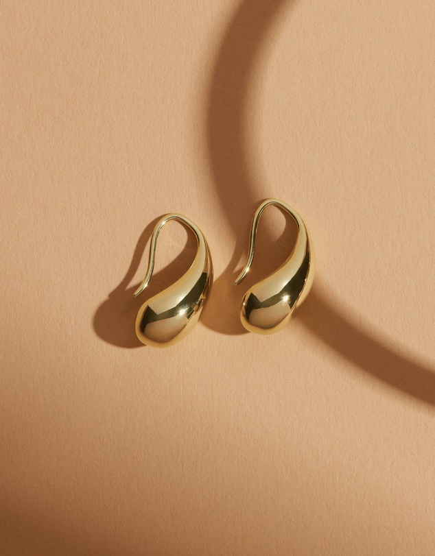 Najo - Eau Yellow Gold Earrings