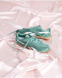 Reebok - Ultra Lo - Women's