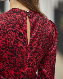 Sosandar - Animal Print Key Hole Detail Fit & Flare Dress