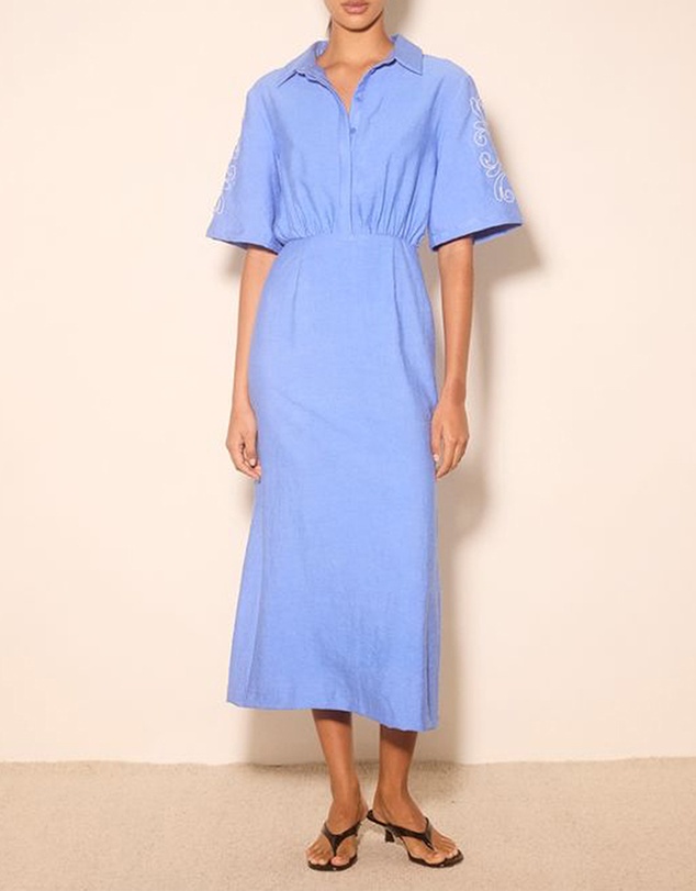 MON RENN - Zahra Embroidered Midi Dress