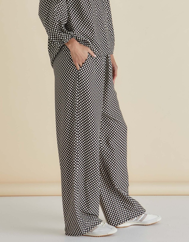 Betty Basics - Marilyn Pant