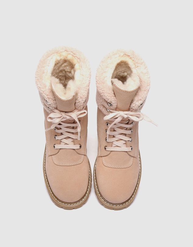 EVERAU - Australian Shepherd Ugg Mina Cow Suede Upper Martens