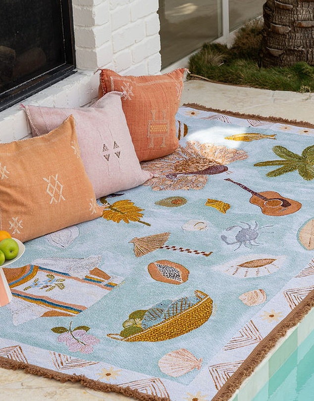 Good Throw Co - Summer Lovin Art Throw Rug