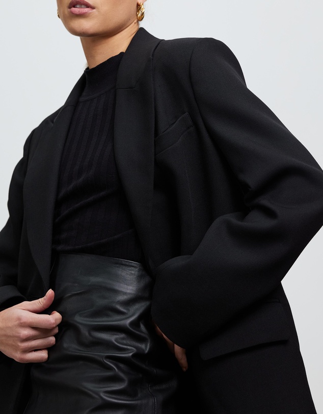 Minima Esenciales - Fable Oversized Blazer