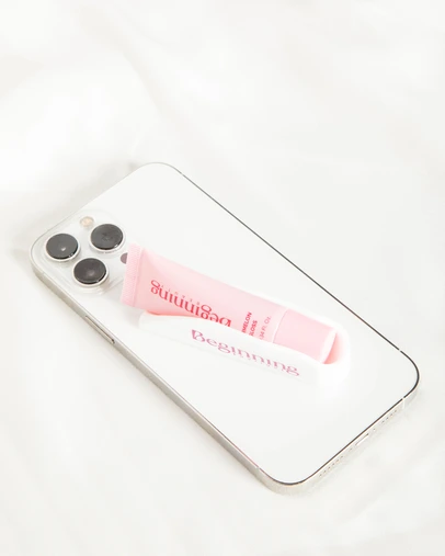Beginning Boutique - Lip Gloss Phone Holder
