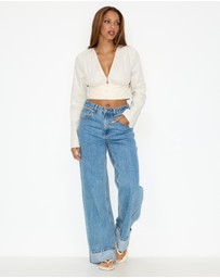Dazie - Era V-Neck Shirt