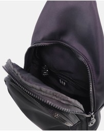 GAP - GAP Nylon Sling Bag