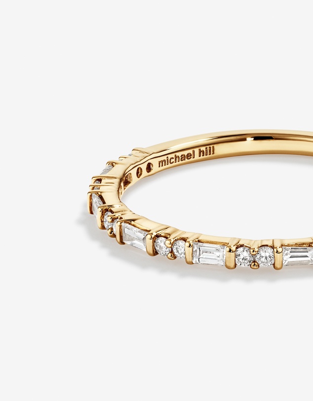 Michael Hill - Wedding Ring with 0.20 Carat TW of Diamonds in 14kt Yellow Gold