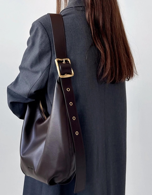 Brie Leon - Large Everyday Croissant Bag