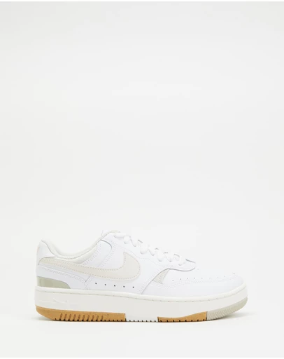 Nike - Gamma Force - Women's