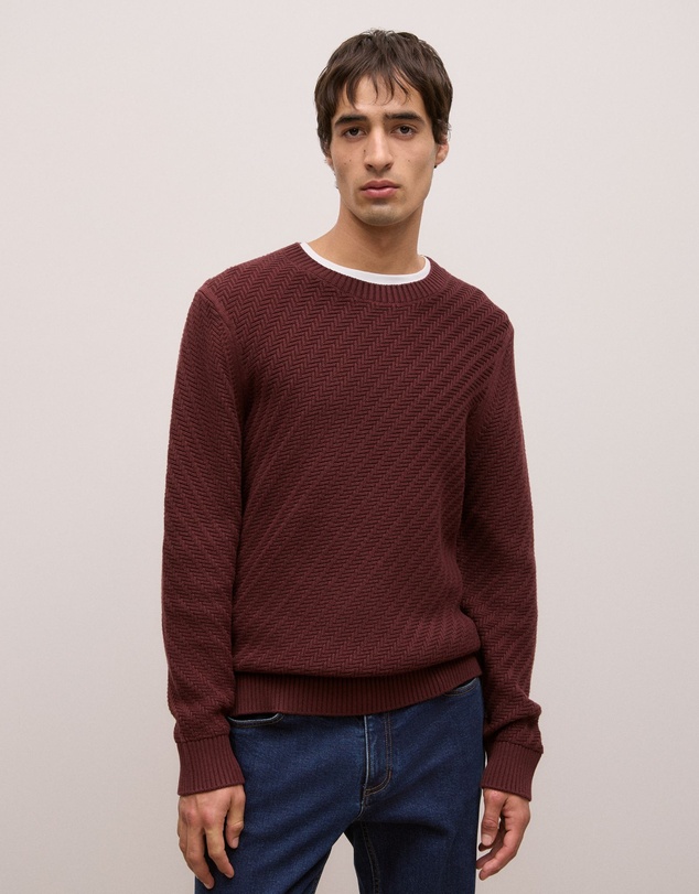 Trenery - Cotton Blend Textured Crew in Red Mahogany