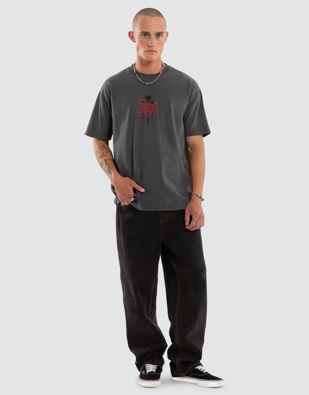 Kiss Chacey - Hollow Box Fit Tee