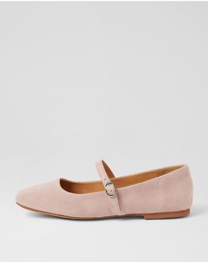 PALE PINK