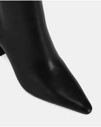Novo - Kaleyn Ankle Boots