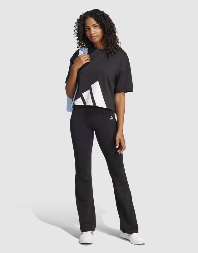 adidas Sportswear - Essentials Big Logo Boyfriend T-Shirt