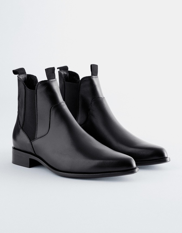 & Other Stories - Pointed-Toe Leather Chelsea Boots