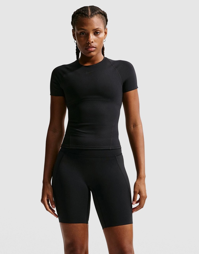 Nike - Universa Dri-FIT Short-Sleeve Top