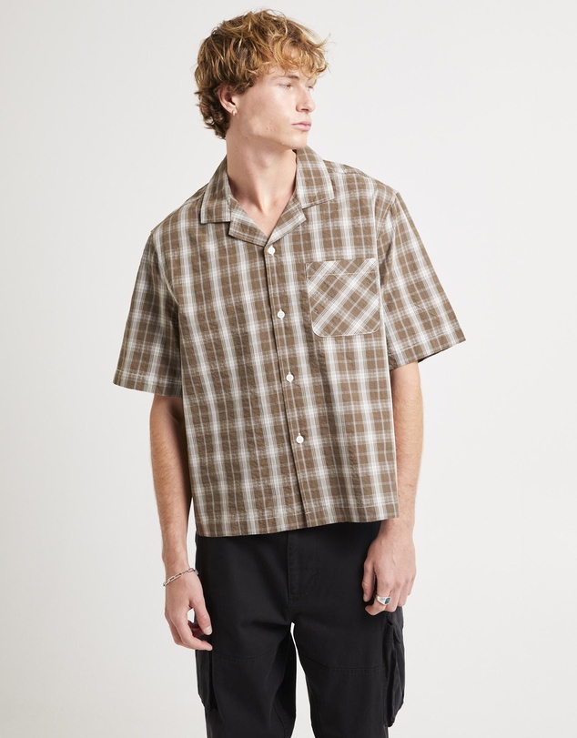 Black Noise White Rain - Homage Cropped Resort Shirt