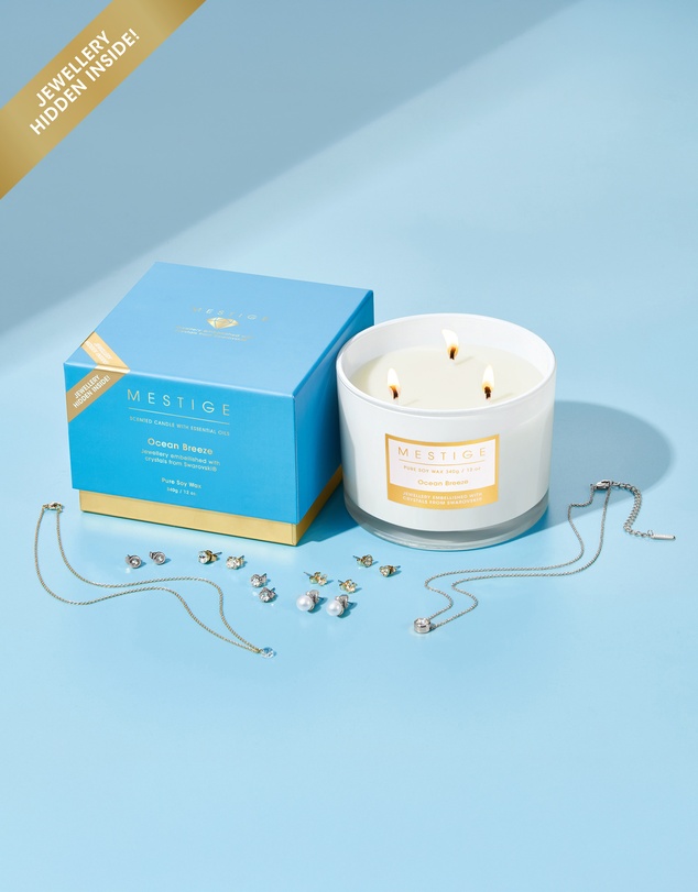 Mestige - Ocean Breeze Scented Soy Candle 340g - Hidden Jewellery Embellished with crystals from Swarovski®