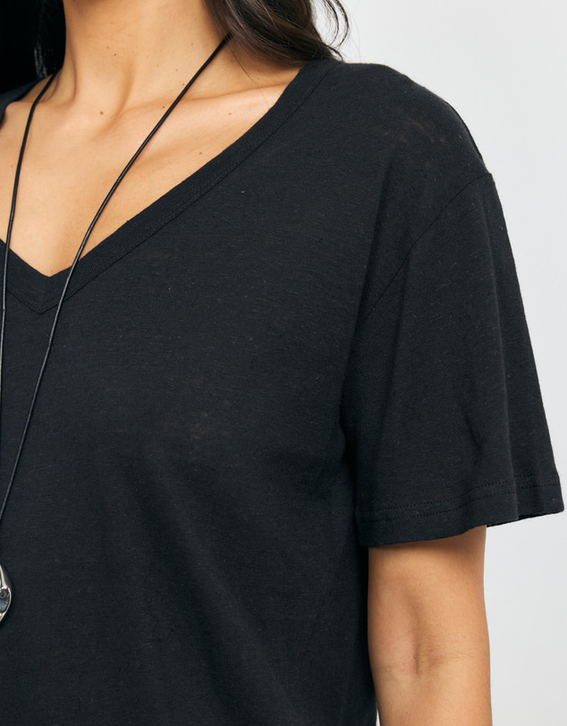 AERE - Linen Blend V-Neck T-Shirt