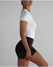 Leelo Active - Sculpt Fitted Tee