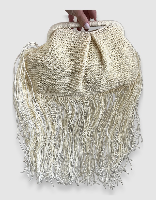 Izoa - Willow Fringe Crochet Clutch