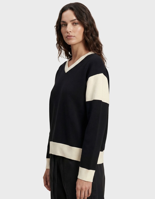 Academy Brand - Maggie Contrast V Sweat